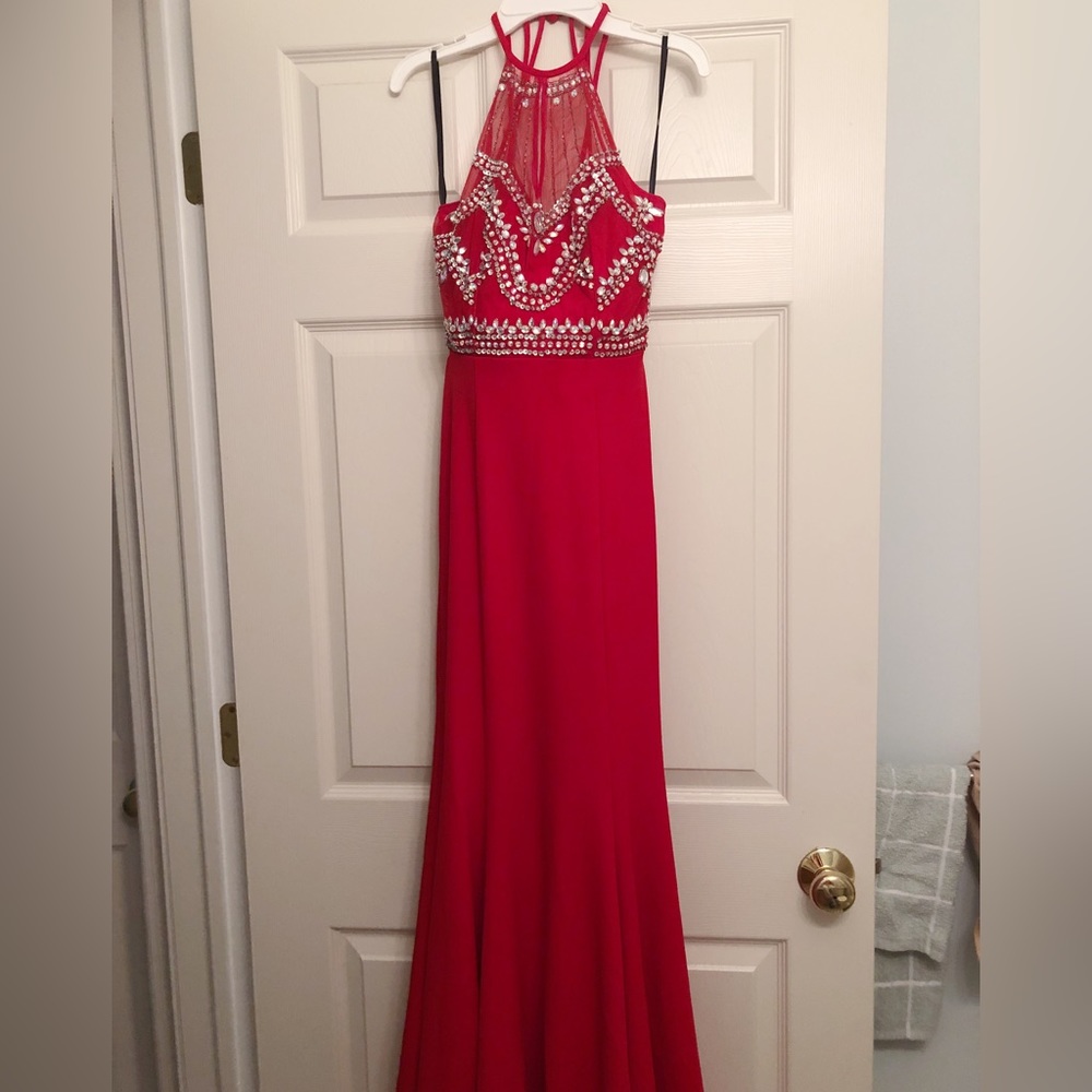Red prom dress